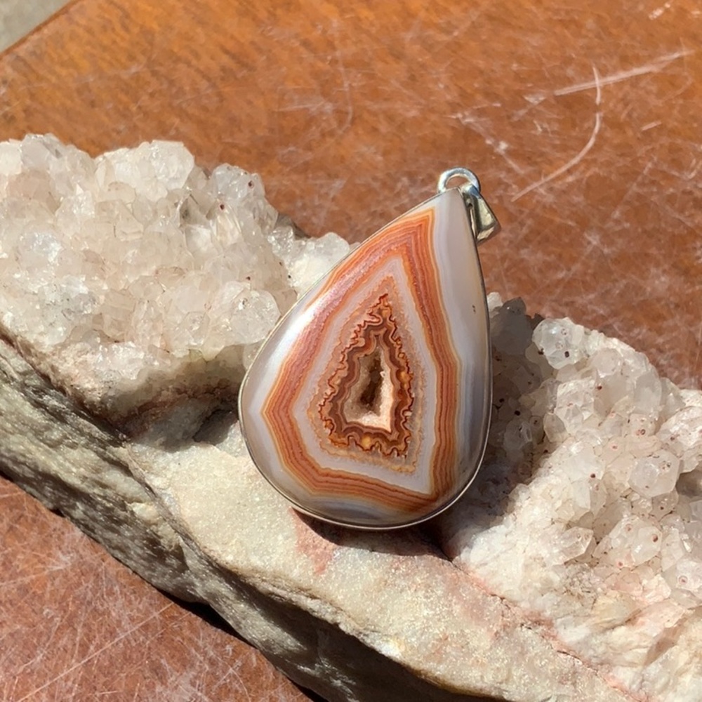 BOTSWANA AGATE 925 STERLING SILVER PENDANT